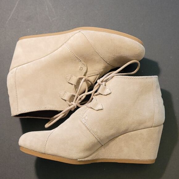 TOMS Kala Lace-Up Wedge Booties Women’s Size 11 Tan Suede Desert Comfort Style - Picture 5 of 11
